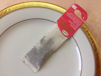 なかには、こんな形のティーバッグも