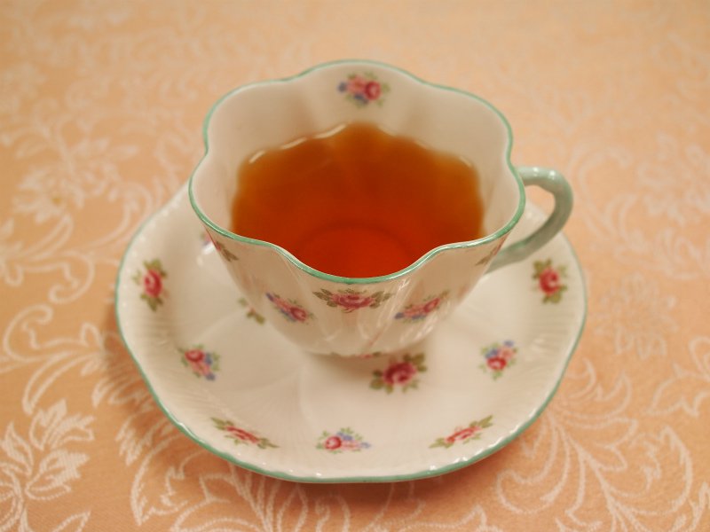 ティーカップに入ったヌワラエリヤ紅茶