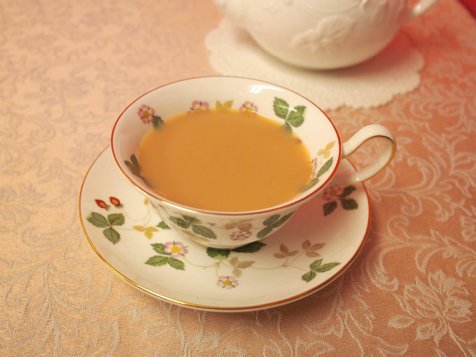 ディンブラはミルクティーにしても美味しい紅茶。スッキリとしたミルクティーになります。