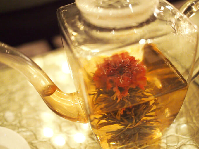 マザーオブラブはカーネーションが入った中国茶。