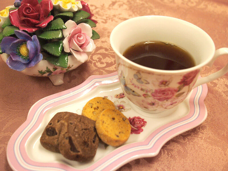 recommended sweets for tea image