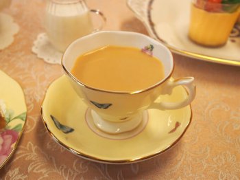 アッサムはミルクティーにぴったりな紅茶。