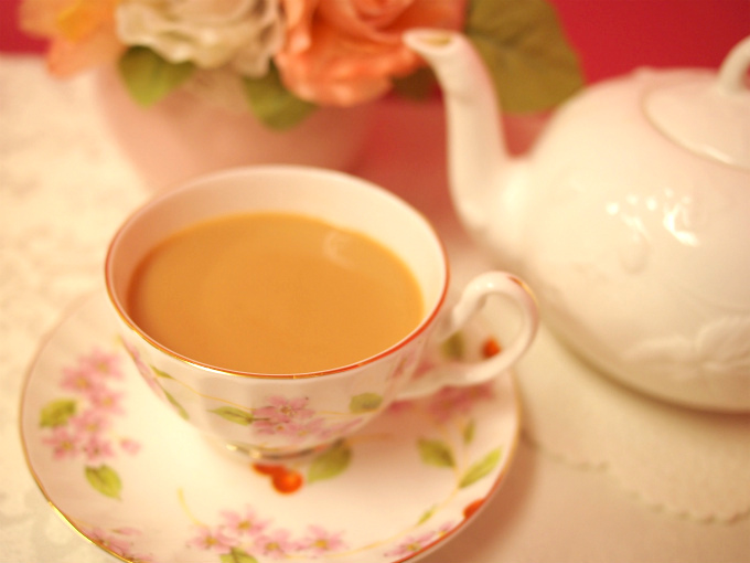 ディンブラはミルクティーにしても美味しい紅茶です。