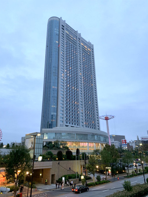 東京ドームホテルの外観