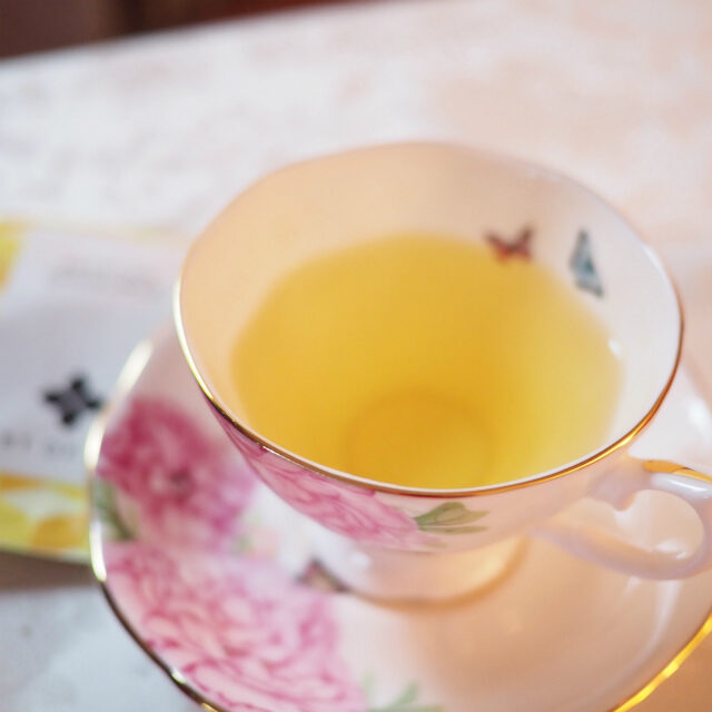 エジプシャンカモミールとっても良い香りでお茶はこれが一番おいしかったです！