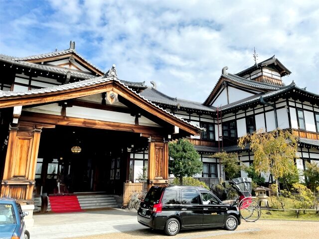 奈良ホテル本館の外観