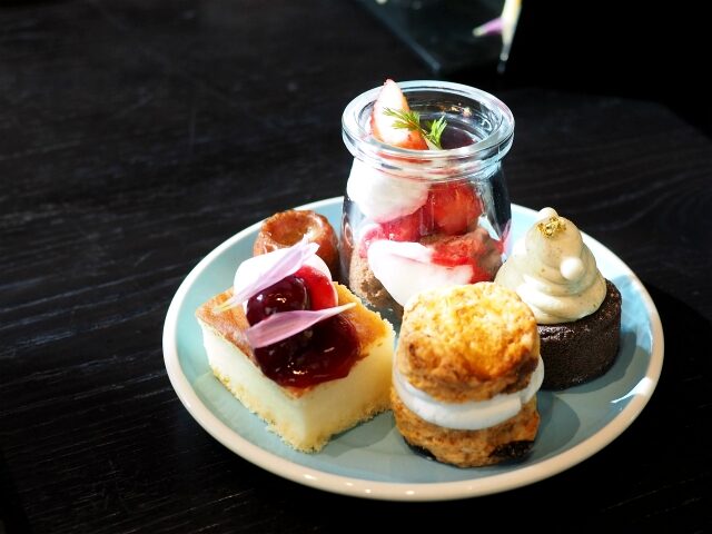 pullman afternoontea sweets01