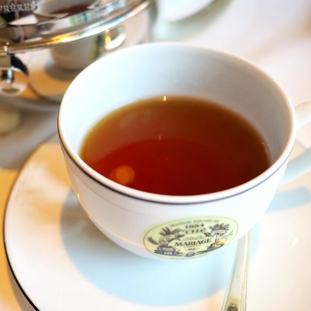 ブラックシルク
中国のユンナン(雲南)の紅茶。うまみたっぷりで味わい深い紅茶。