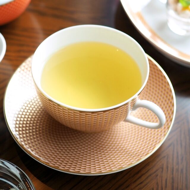 マンゴー烏龍台湾烏龍茶にドライマンゴー、オレンジフラワーを加えたお茶