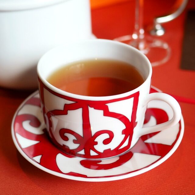 ダージリンフルーティーな香りのスッキリとした紅茶。セイボリーによく合います。