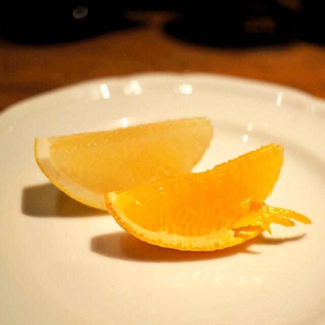 フルーツこの日はグレープフルーツとオレンジ。フルーツカットも美しい！