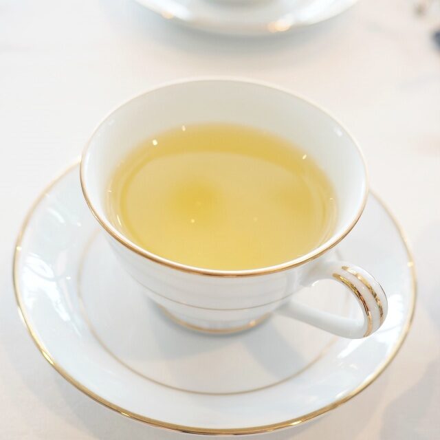 完熟マンゴー烏龍
台湾烏龍茶にドライマンゴー、オレンジフラワーを加えたフレーバーティー