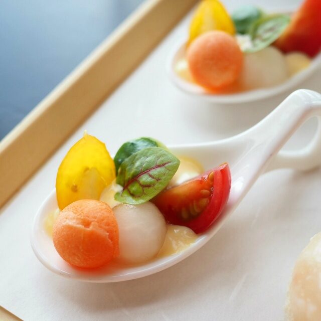 ベジタブルクリュディテ パッションフルーツマヨネーズクリュディテは食感を残した野菜の盛り合わせのこと