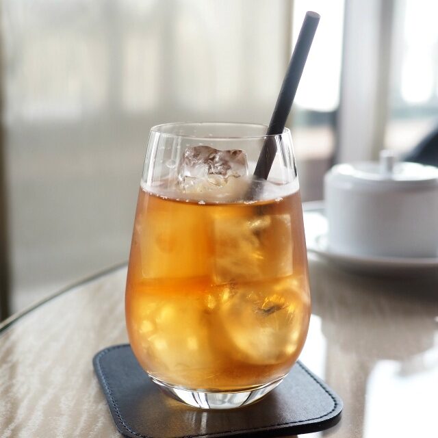 ローズ＆ロータスフラワー
アルマーニ リストランテではすべての紅茶をアイスにしてもらえます。