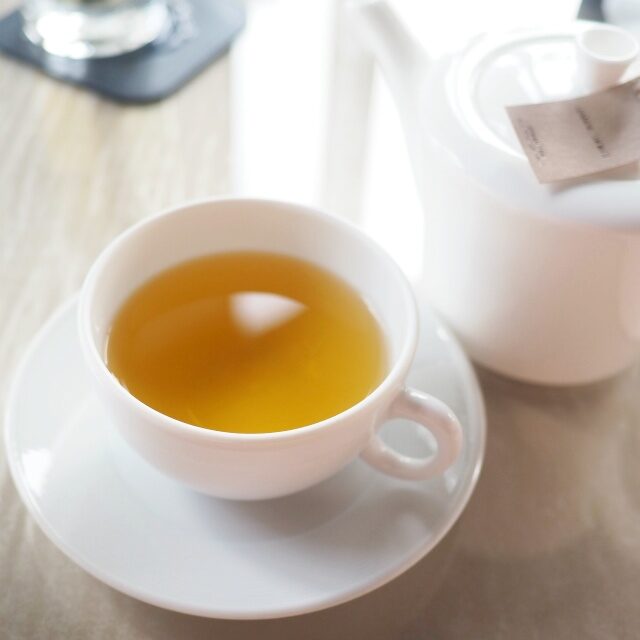 ガンパウダーミントガンパウダーはグリーンパールとも呼ばれる中国の緑茶です。