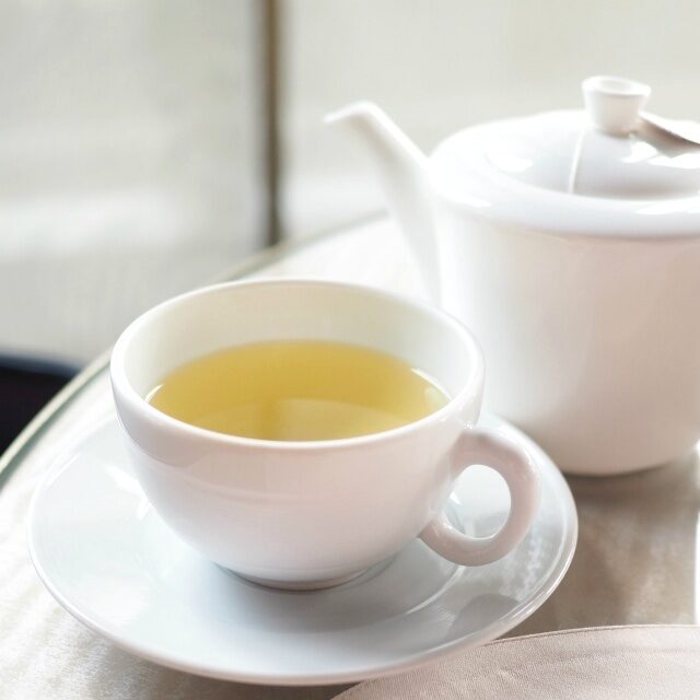 マオフェン毛峰（マオフェン）は中国三大緑茶の１つ、渋みが少なく花のような甘い香りのある緑茶。