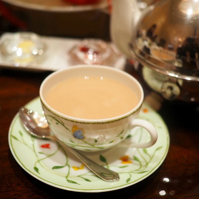 ミルクティーにしても美味しい紅茶でした！