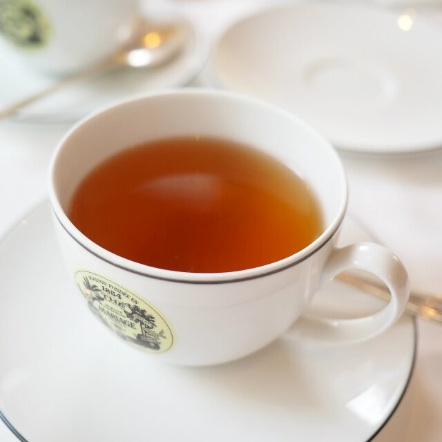 KYOTO OOLONG（京都烏龍）
京都で作られた珍しい青茶、シダとブルーベリーを感じられる芳醇な香り。